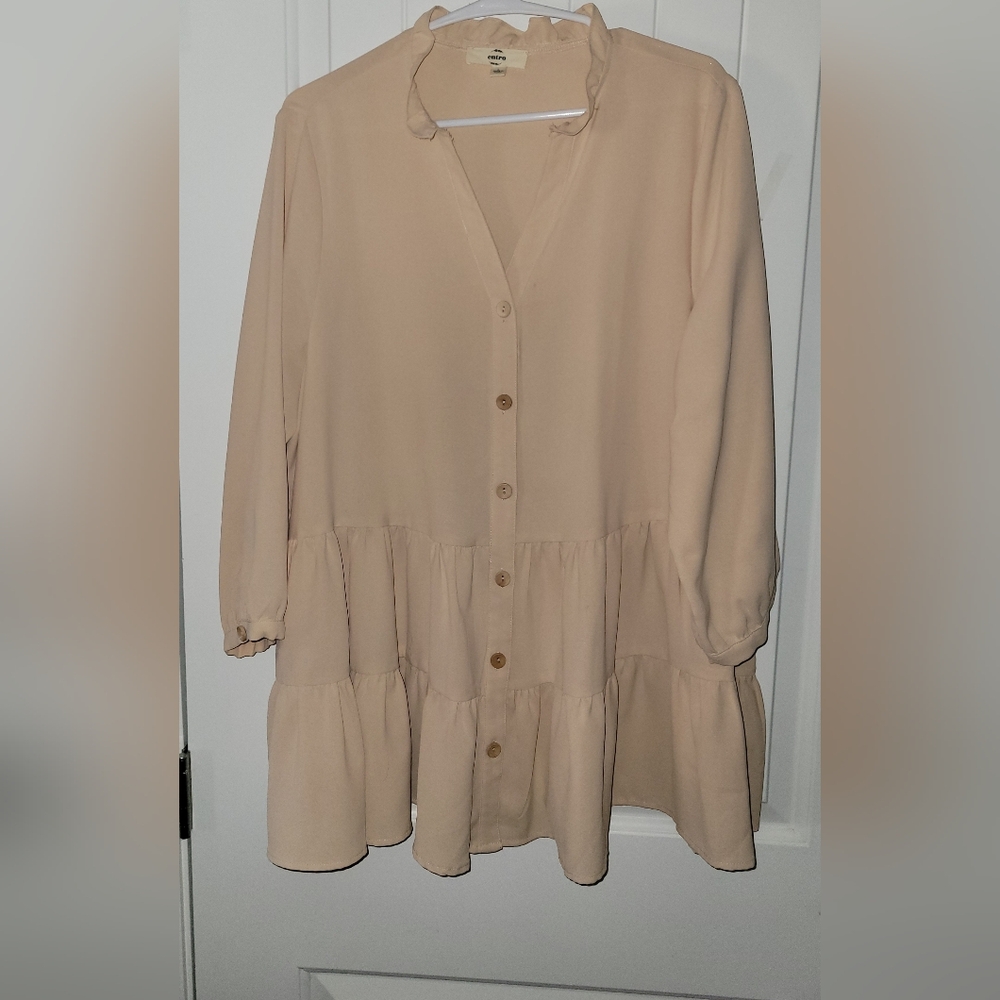Entro 3/4 Sleeve Cream Tiered Button-Down Top Size Large NWOT